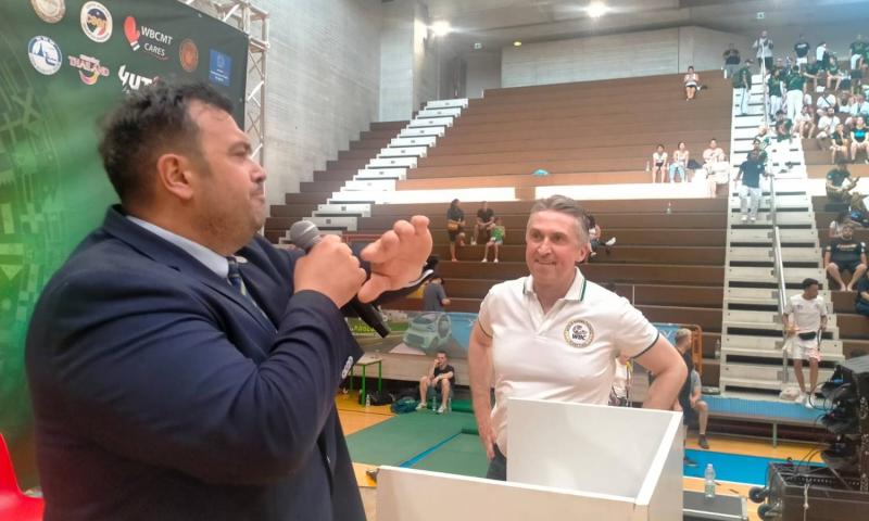 Bassanonet.it - Joe Formaggio sul palco con Max Baggio