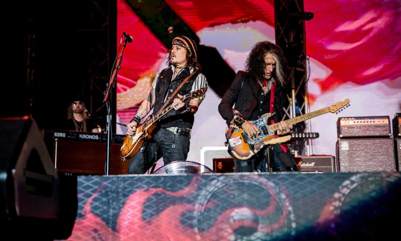 Bassanonet.it - Johnny Depp e Joe Perry (foto: Marco Pettenuzzo)