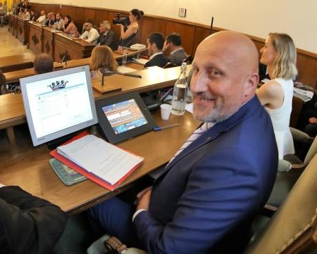 Bassanonet.it Mani sLegate