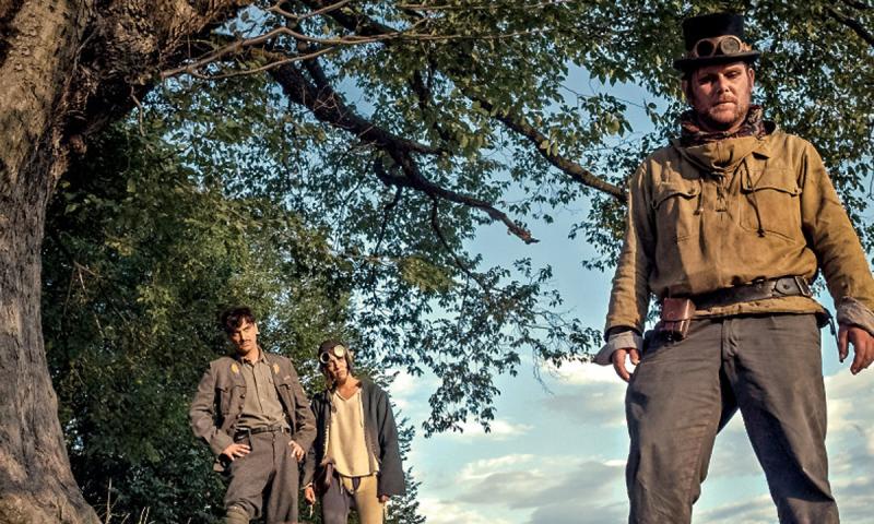 Bassanonet.it - Livio Pacella (a destra), nel film <em>Le Guerre Horrende</em>