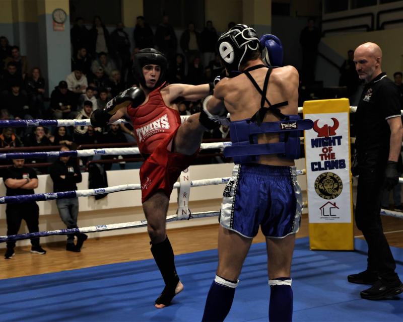 Bassanonet.it Thai Boxe: grande successo di pubblico per l’evento “Night of the Clans”
