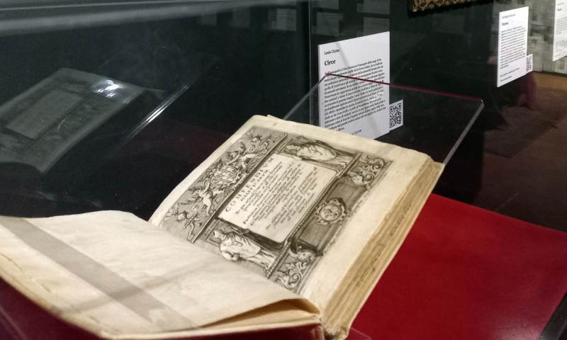 Bassanonet.it - libri antichi in esposizione alla mostra <em>Stregherie</em>
