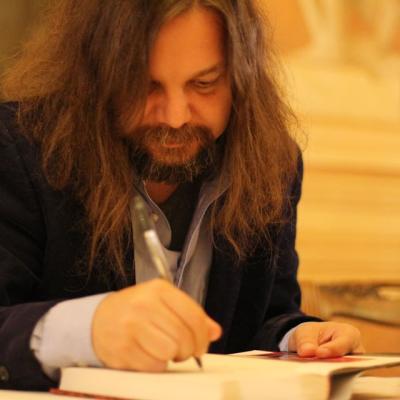 Bassanonet.it Aperilibro con Matteo Strukul