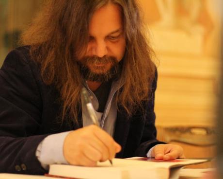 Bassanonet.it Aperilibro con Matteo Strukul