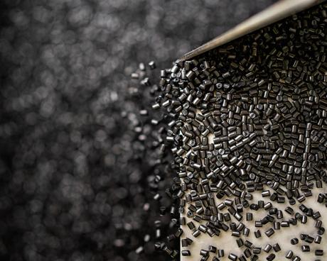 Bassanonet.it Xenia Materials lancia l’Academic & Research Support Program