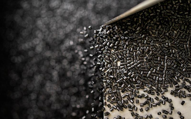 Bassanonet.it Xenia Materials lancia l’Academic & Research Support Program