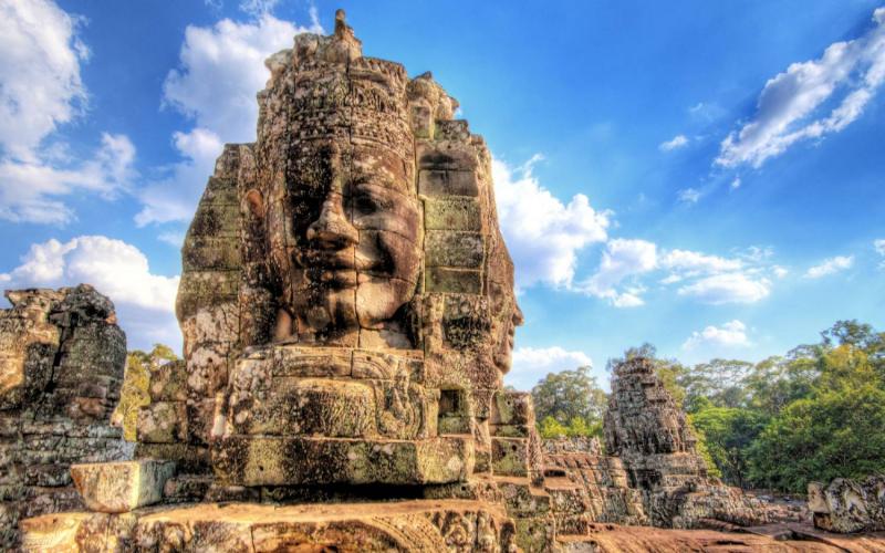 Bassanonet.it La Cambogia tra influenze straniere, mine e ripresa economica