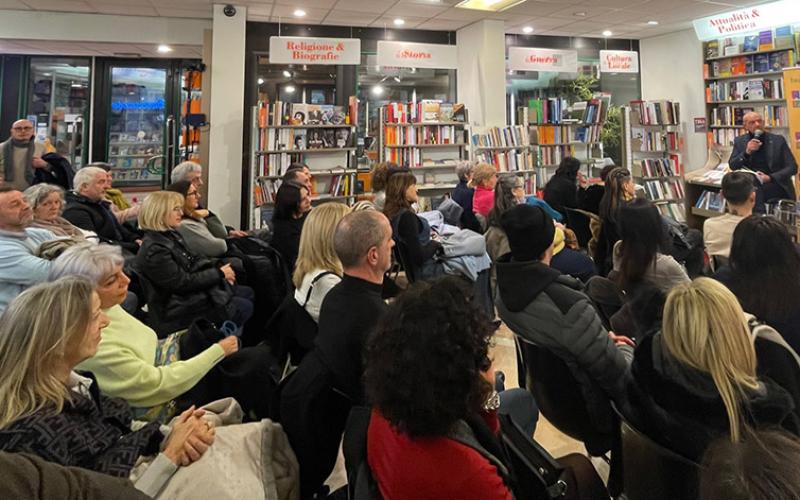 Bassanonet.it <em>Aperilibro</em> storico, tra spade e croci