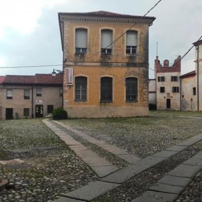 Bassanonet.it Il castello di carte