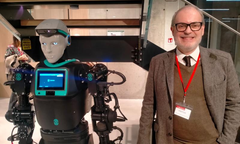 Bassanonet.it - RoBee e il sindaco di Cassola Giannantonio Stangherlin