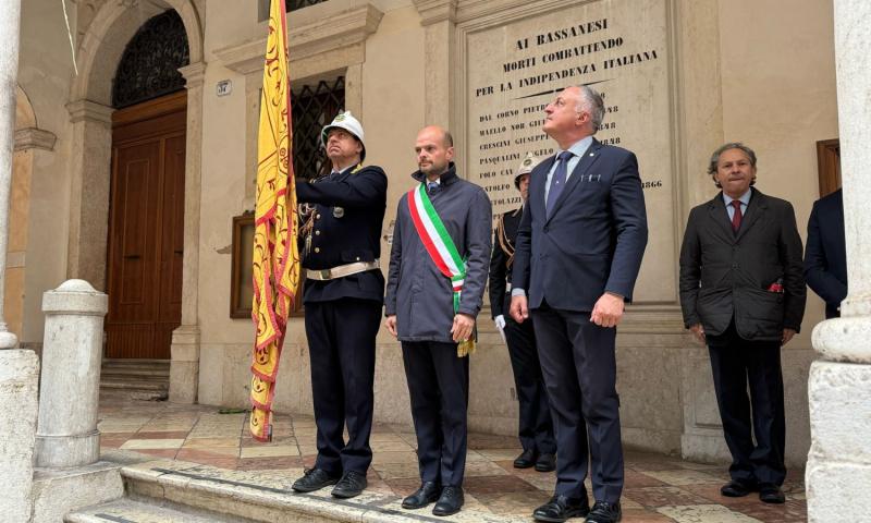 Bassanonet.it - Il sindaco col prefetto Filippo Romano