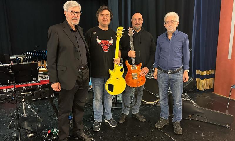 Bassanonet.it - Da sinistra il Presidente della BlueSingers & Orchestra Alberto Strobbe, Ciro Maria Aquila, Andrea Braido e il Maestro Diego Brunelli