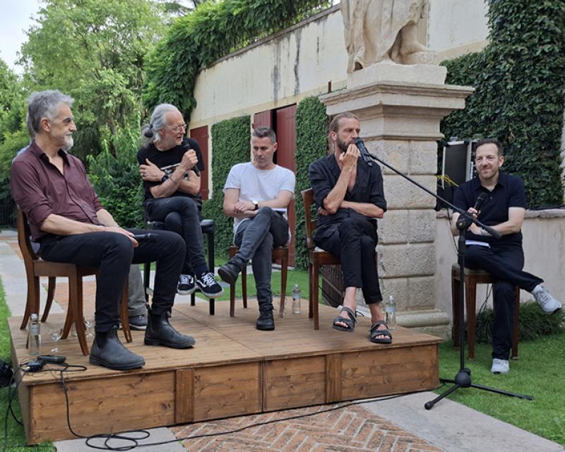 Bassanonet.it Tra il sacro e punk, raccontando gli Estra