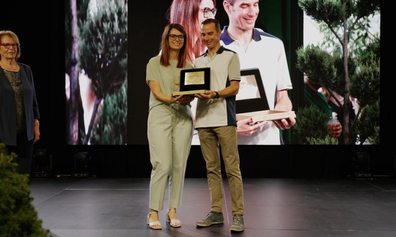 Bassanonet.it - Targa di riconoscimento per Lorenza Menon