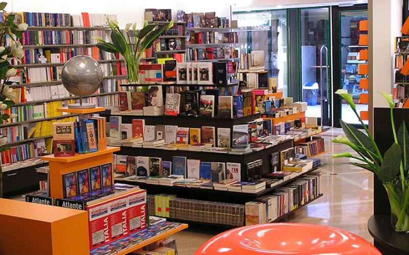 Bassanonet.it L'Aperilibro riparte in <em>noir</em>