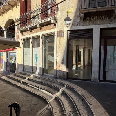 Bassanonet.it Confcommercio scrive ai Sindaci: «Meno tasse locali per salvare i negozi»