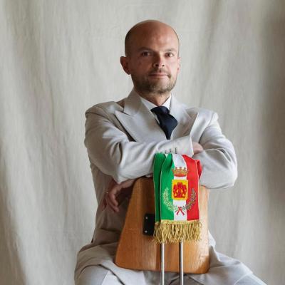 Bassanonet.it Bassano, la fascia tricolore finisce in Prefettura