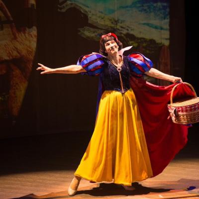 Bassanonet.it Una pioggia di applausi per Arturo Brachetti, l'uomo dai mille volti