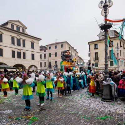 Bassanonet.it Bassano si colora per il Carnevale 2026