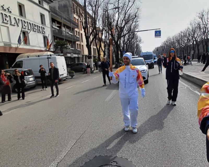 Bassanonet.it La Fiamma Paralimpica attraversa Bassano: città mobilitata per il passaggio dei tedofori