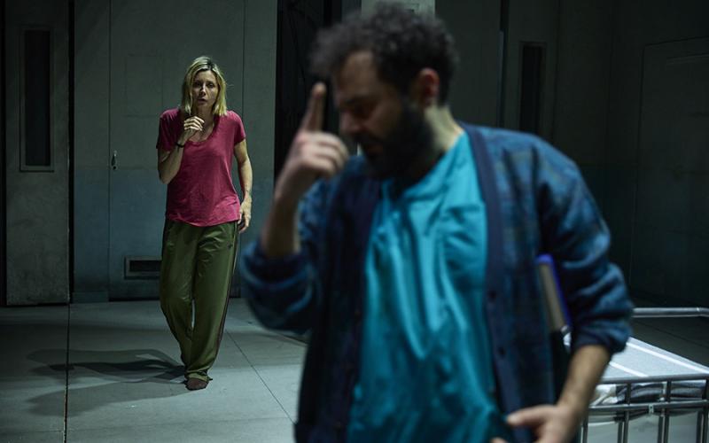 Bassanonet.it La fragilità di un'epoca, in scena in <em>People, Places & Things</em>