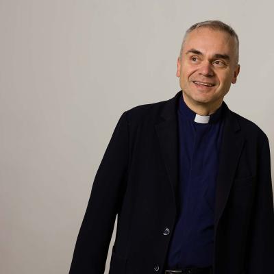 Bassanonet.it Don Andrea Guglielmi lascia Bassano: il saluto della città all’abate del dialogo