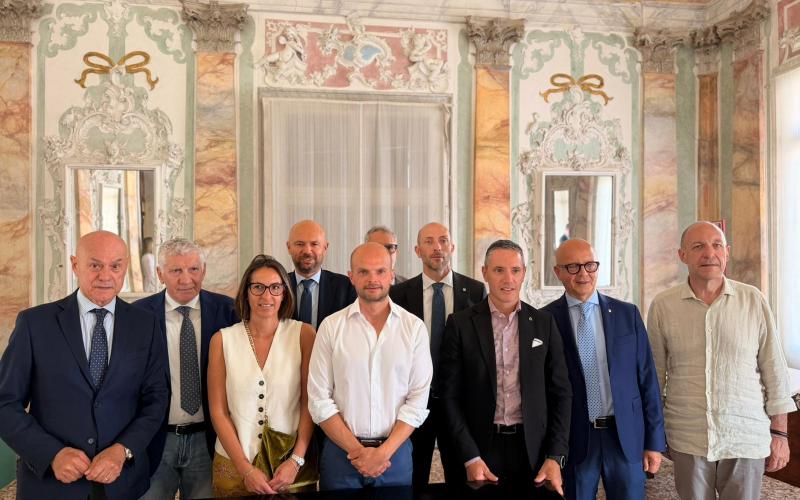 Bassanonet.it Fondi pubblici e banche alleati contro i negozi vuoti
