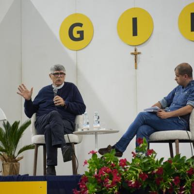 Bassanonet.it Intimidazioni al giornalista Cappellari, don Patriciello a Bassano: «Contro la paura serve responsabilità quotidiana»