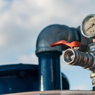 Bassanonet.it Aumenti da record per gas ed elettricità: il terziario rischia il collasso