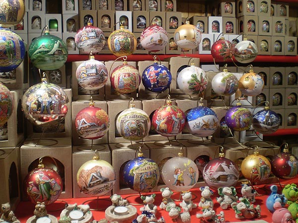 Inaugurato il "Mercatino di Natale"