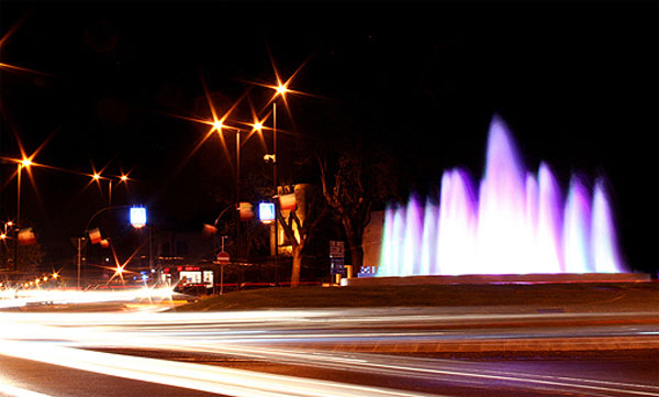 La fontana "multicolor" del Ponte Nuovo ( fonte: Associazione "La Nostra Bassano" )