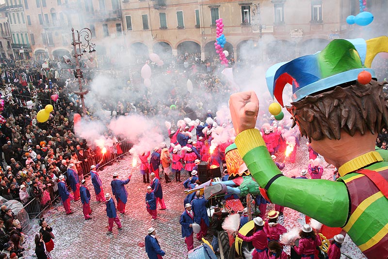 Carnevale, la festa dei Carri
