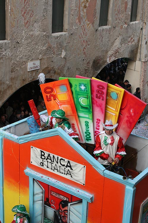 Carnevale, la festa dei Carri