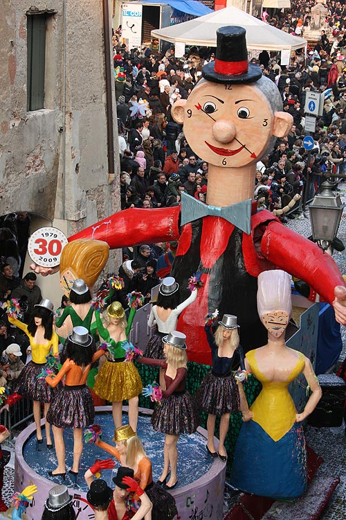 Carnevale, la festa dei Carri