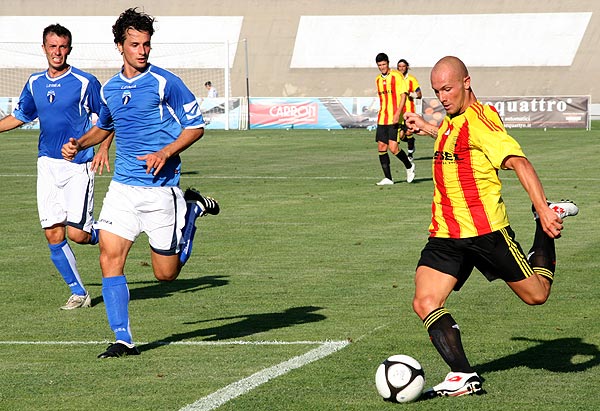 Valanga giallorossa, spazzata via la Sangio