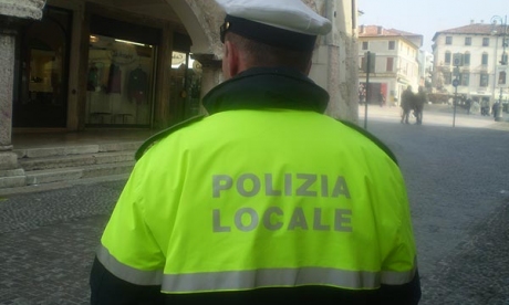 Più ore di sorveglianza notturna per la Polizia Locale