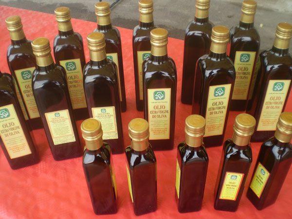 Sua Maestà, l'olio