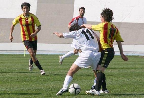Glerean invita i giallorossi a non mollare. Baido superstar