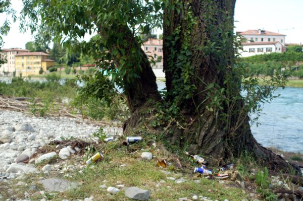 Passeggiata tra le immondizie