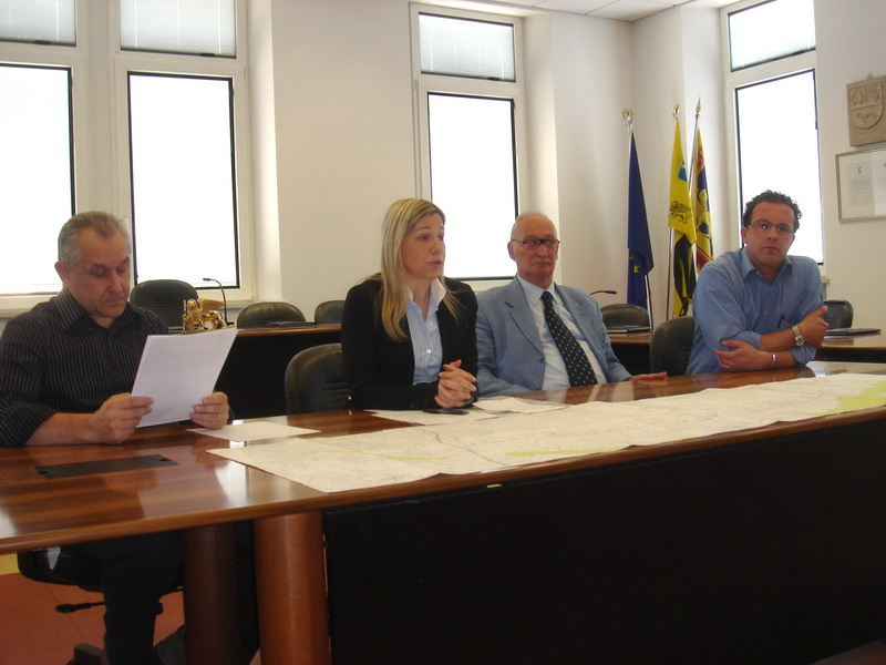 Stop alla Bretella Ovest, Lanzarin attacca la Provincia