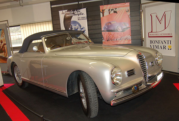 "Auto & Manifesti", riflettori sull'Alfa Romeo