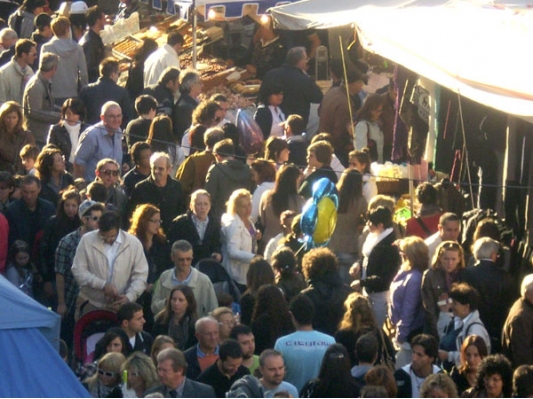 Bassano sempre più “single” e multietnica