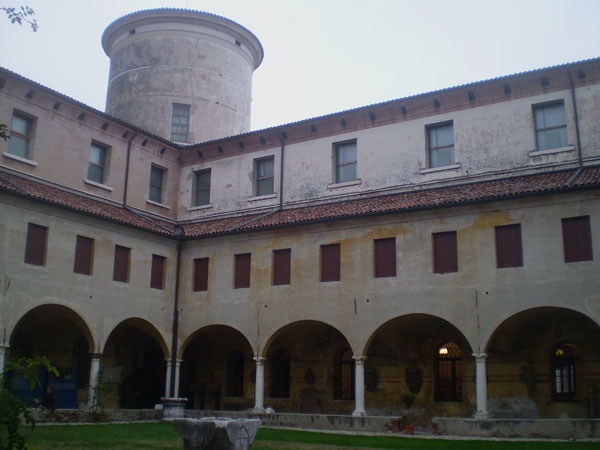 “Tutto a 1 €” al Museo Civico