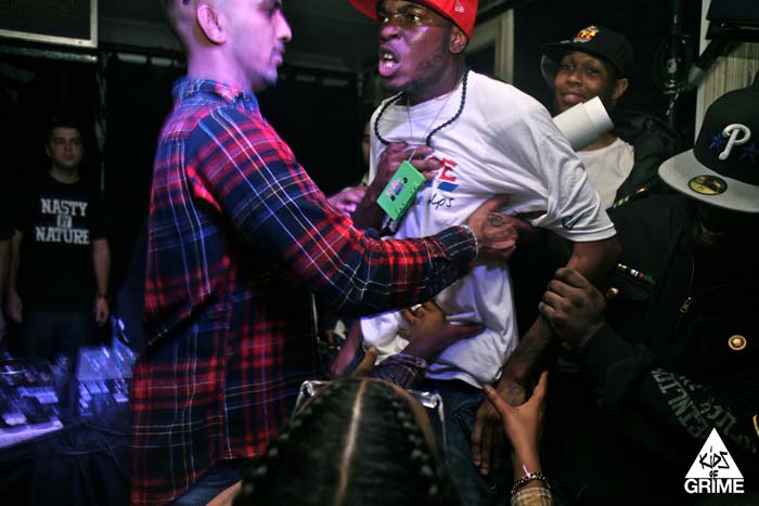La storia del grime tra le mani