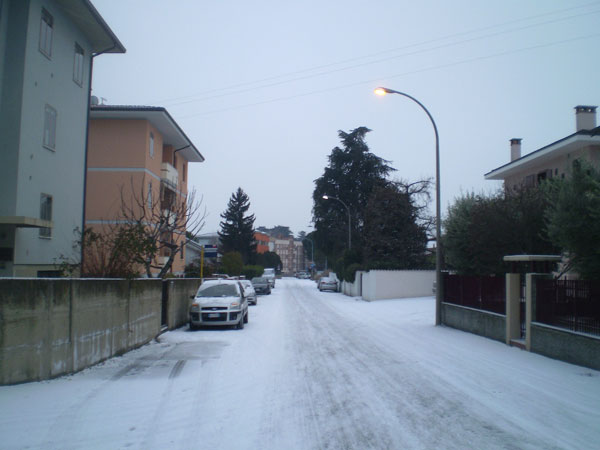 Neve, attenti al ghiaccio