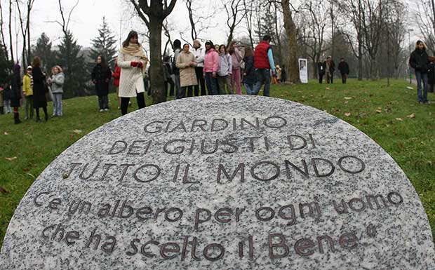 Perlasca: un italiano scomodo, un uomo Giusto