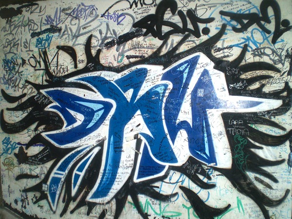 Generazione al muro