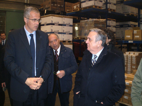 Sacconi: “Dobbiamo favorire le associazioni in rete tra imprese”