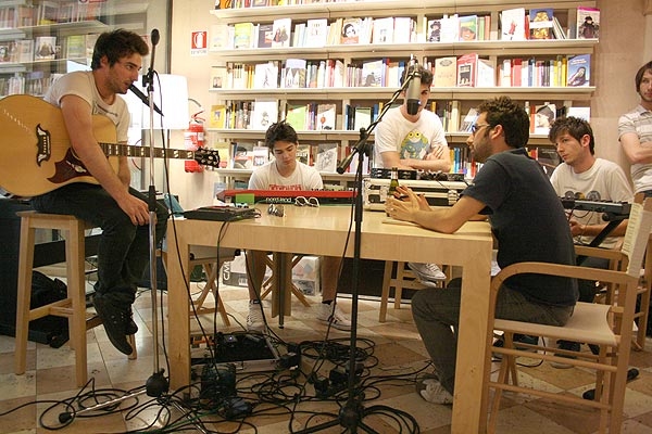 La nostra musica su Facebook!