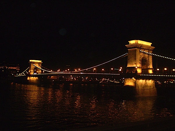 Budapest, Ponte delle Catene